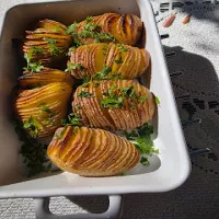 Ziemniaki Hasselback