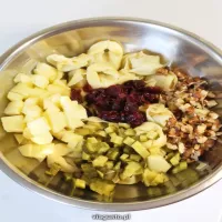 Sałatka na Boże Narodzenie z tortellini