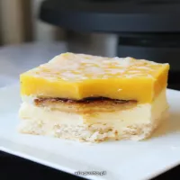 Brzoskwiniowy sernik z Delicjami