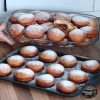 Pączki z różą, które zachowują świeżość i puszystość na dłużej