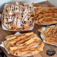 Faworki szampańskie - przepis na idealną chrupkość