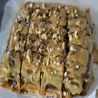 Mocno czekoladowe brownie z kajmakiem :)