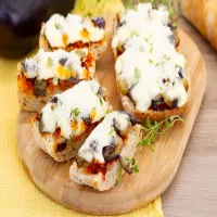 Gorące kanapki z bakłażanem i Ndują