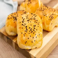 Drożdżówki z ricottą i figami