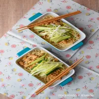 Makaron udon z mięsnym sosem miso