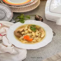 Rosół wegetariański z boczniakami