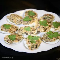 Jajka faszerowane szprotkami