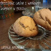 Orzechowe ciacha z waniliowym budyniemw proszku