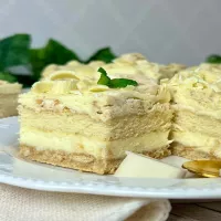Biały Michałek – ciasto z białą czekoladą i mascarpone