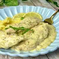 Kurczak w kremowym sosie estragonowym