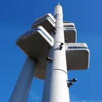 Wieża telewizyjna Žižkov w Pradze