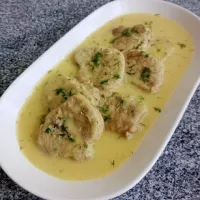 Polędwica w sosie cebulowym