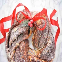 Świąteczny wieniec piernikowy