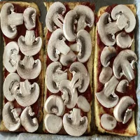 Pizza niskowęglowodanowa