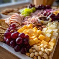 Easy Thanksgiving Charcuterie Board: 7 Tips for Success