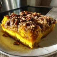Thanksgiving Dump Cake: 5 Irresistible Layers of Joy