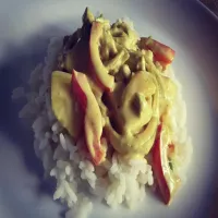 Wieprzowina w curry z brzoskwinią