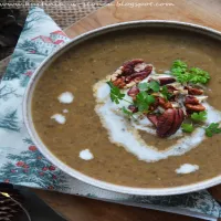 Kremowa zupa grzybowa z suszonymi grzybami