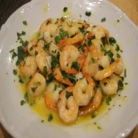 Krewetki na białym winie