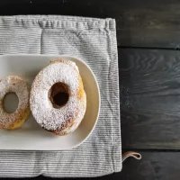 Karnawałowe serowe oponki