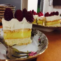 Pomarańczowiec z budyniem i pianką