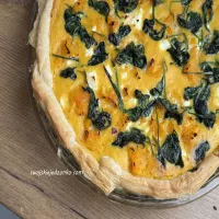 Tarta dyniowa ze szpinakiem i fetą