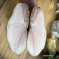 Pieczona szynka domowa marynowana w occie