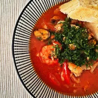 78. pikantna zupa z owocami morza