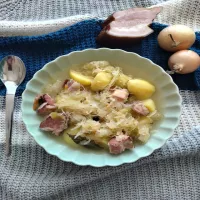 Kwaśnica z wędzonym boczkiem