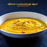 Krem z pieczonej dyni i pomidorów