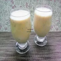 Koktajl na zsiadłym mleku z pomarańczami