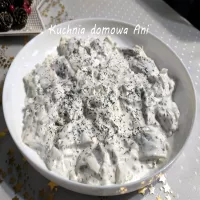 Śledzie w sosie jogurtowo-musztardowym