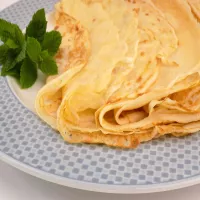 Naleśniki z wodą gazowaną